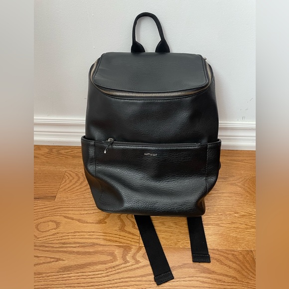 Matt & Nat Backpack - Picture 3 of 6